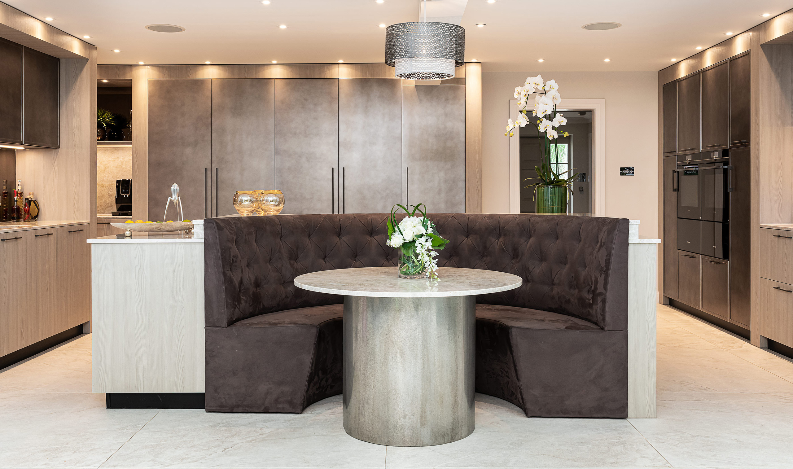 Glamorous family kitchen FONTANA Beaconsfield